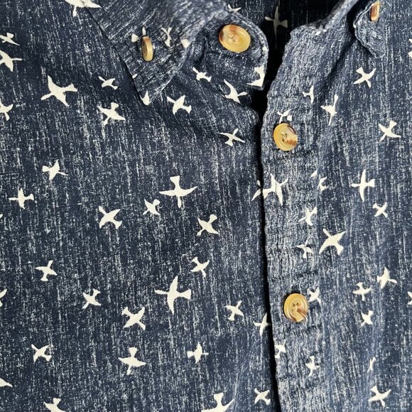 Ocean Current Boys S Navy Short Sleeve Button-Up Shirt With White Bird Print - Picture 2 of 8
